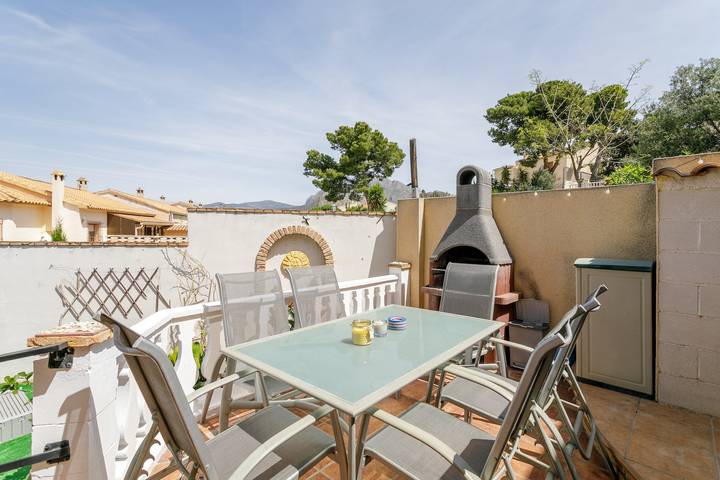 Location de vacances pour 7 personnes, avec jardin, adapté aux familles à Busot - 2