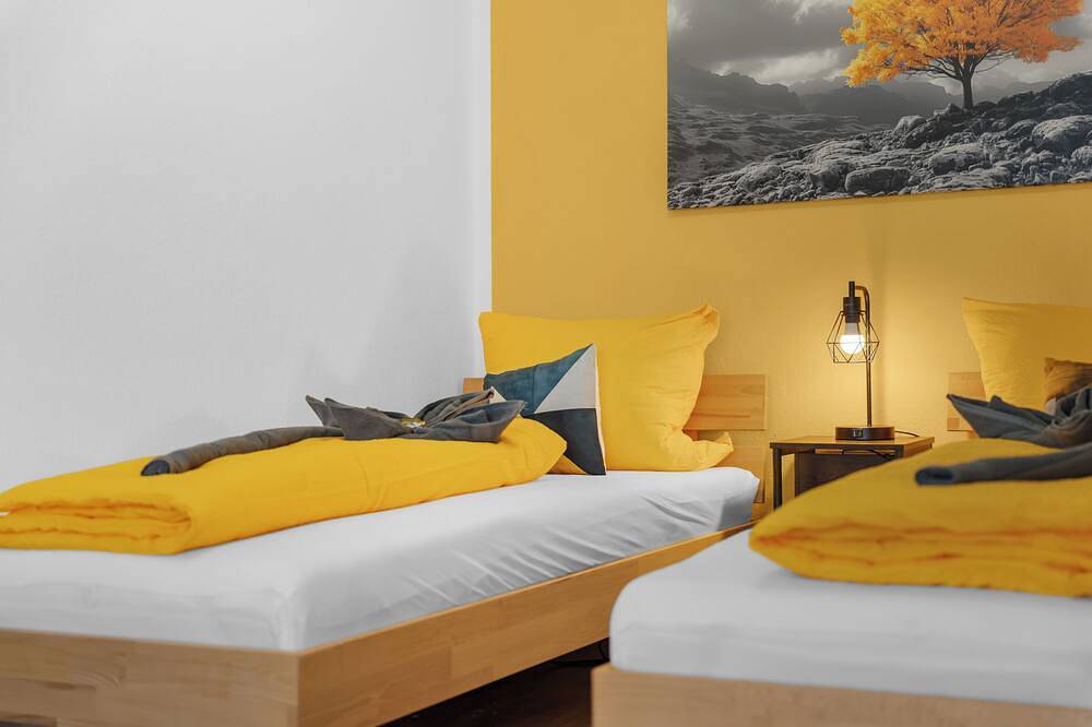 Appartement entier, Casatua Sun Design - Quiet - Workspace - Balcony - Trade Show - Wifi in Wuppertal, Bergisches Land