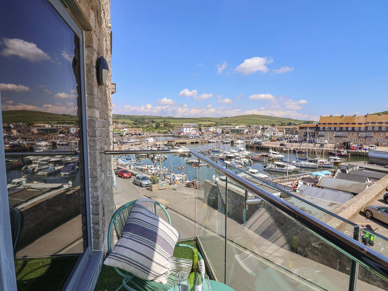 Appartement entier, 36 Quay West Apartments in West Bay, Dorset