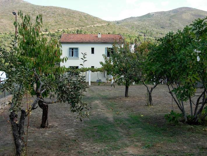 Gîte pour 6 personnes, avec vue et jardin à Morosaglia