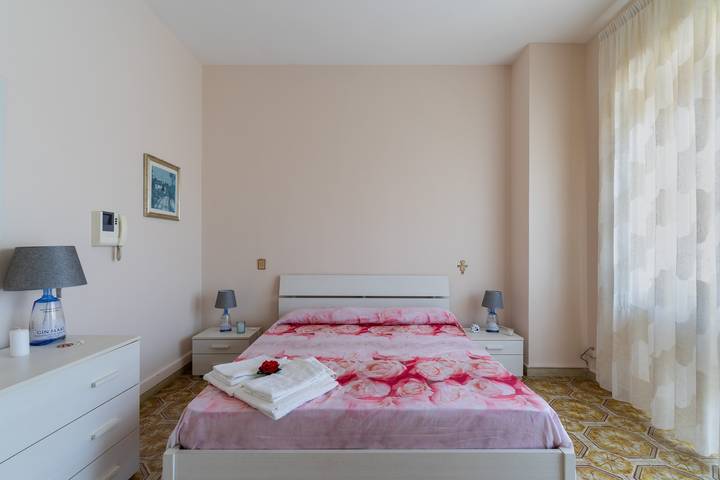 Geheel appartement, Vakantieappartement "Casa Vacanze Lu Pizzu Di Nardó" met 2 privéterrassen, balkon en Wi-Fi in Nardò, Nardò (gemeente)
