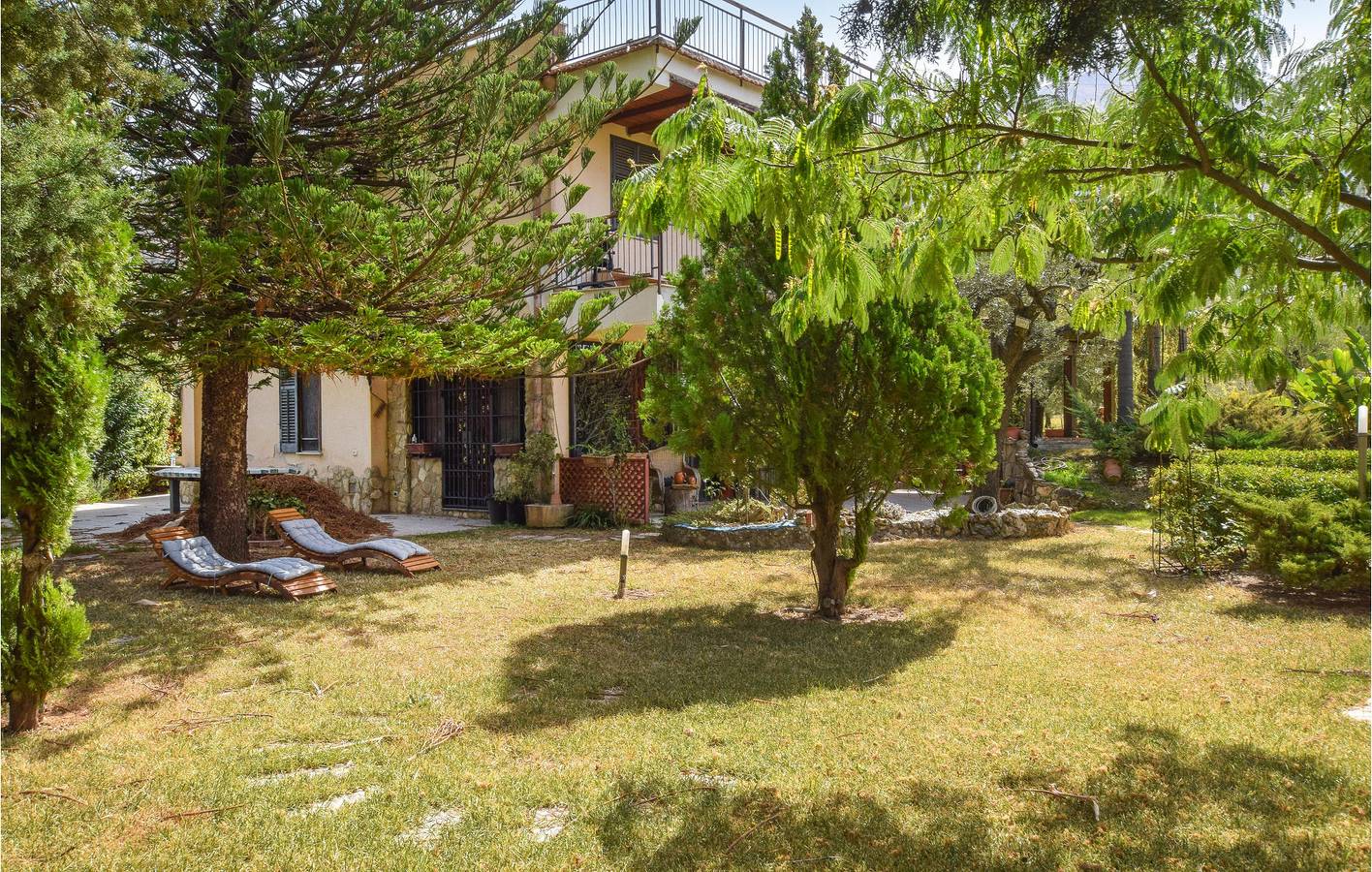 Apartamento con vistas al mar, aire acondicionado, aparcamiento y terraza - Giardinello 2km in Borgetto, Provincia de Palermo
