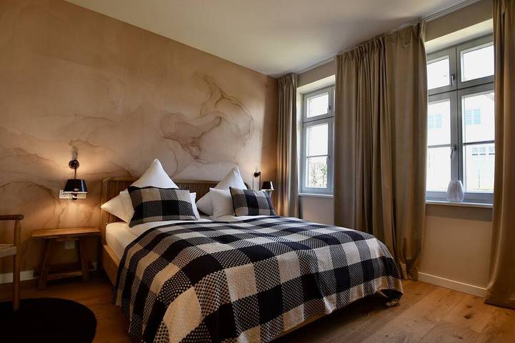 Ferienwohnung für 4 Personen, mit Terrasse und Sauna sowie Pool und Garten in Rosenhagen - 2