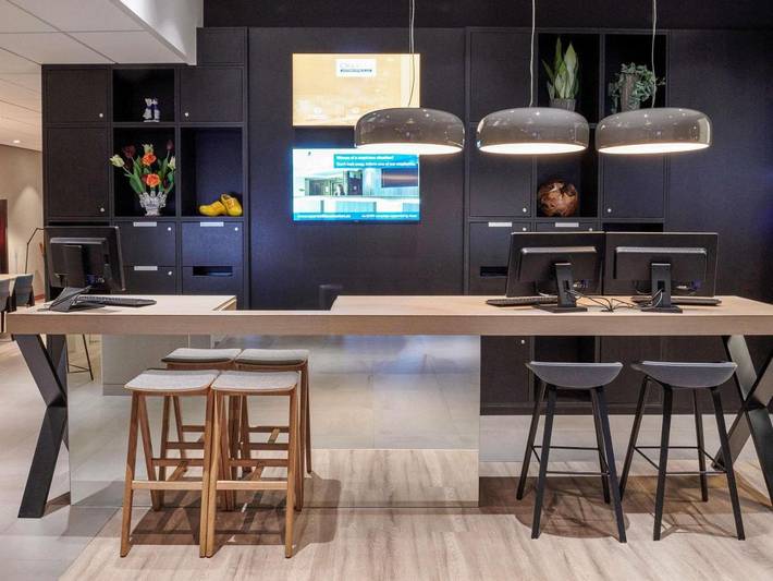 Hôtel pour 4 personnes, avec piscine ainsi que terrasse et sauna