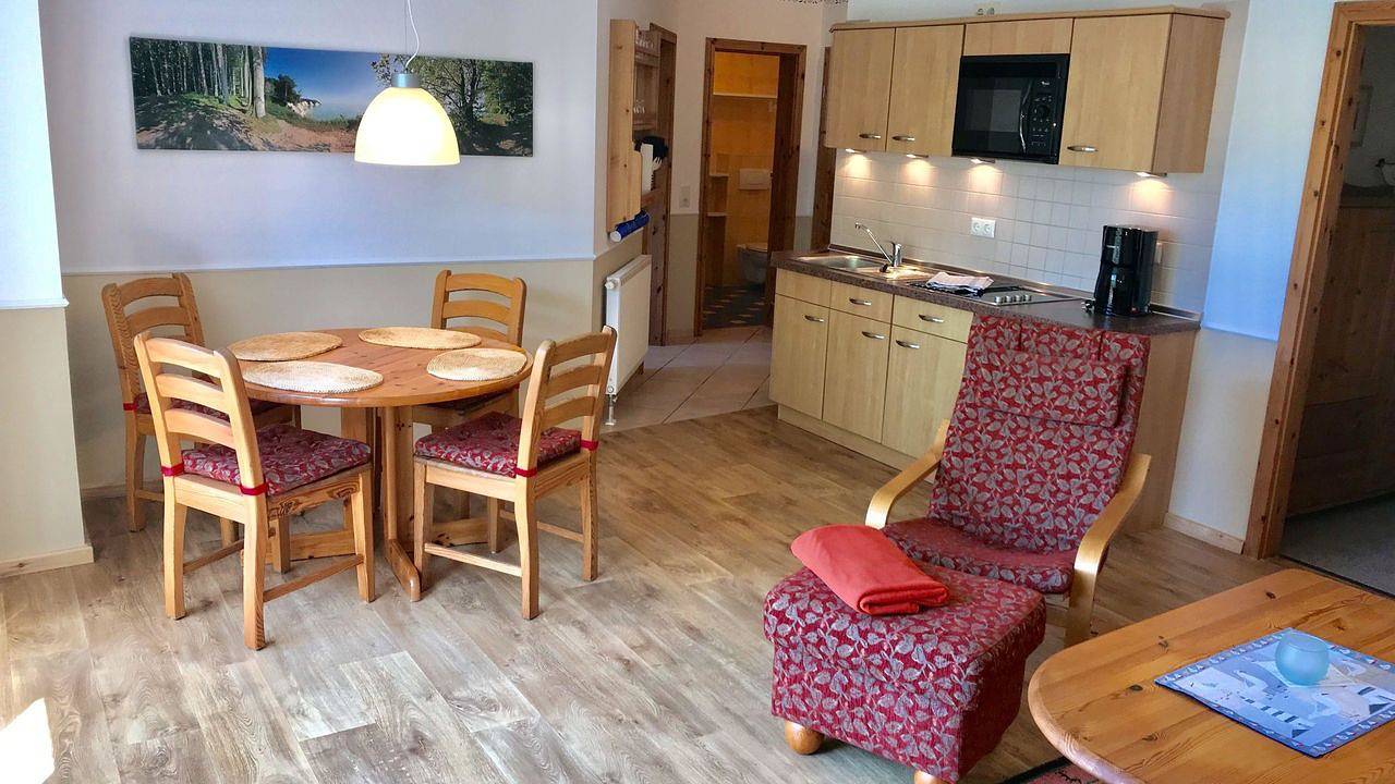 Ganze Ferienwohnung, Ferienwohnung für 4 Personen (55 m²) in Glowe in Polchow, Glowe