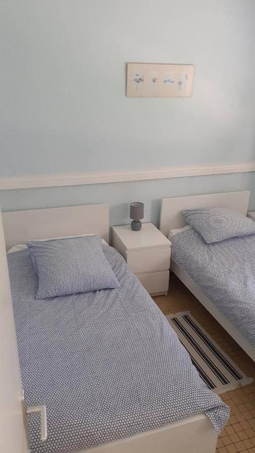 Gîte pour 4 personnes, avec jardin et vue à Virazeil - 2