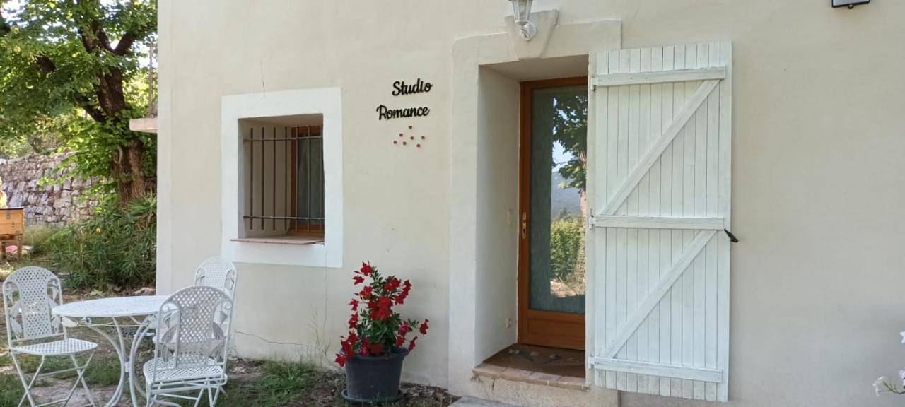 Appartement entier, Studio Romance in Carnoules, Côte méditerranéenne (France)
