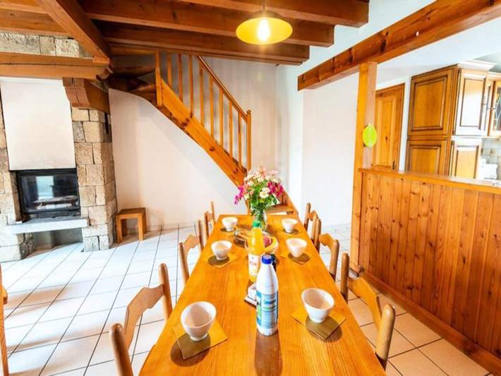 Gîte pour 6 personnes, avec piscine et terrasse, animaux acceptés dans La Fage-Saint-Julien - 3