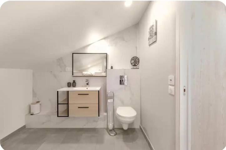 Gîte pour 2 personnes, avec terrasse et jardin à Sainte-Geneviève-des-Bois - 4