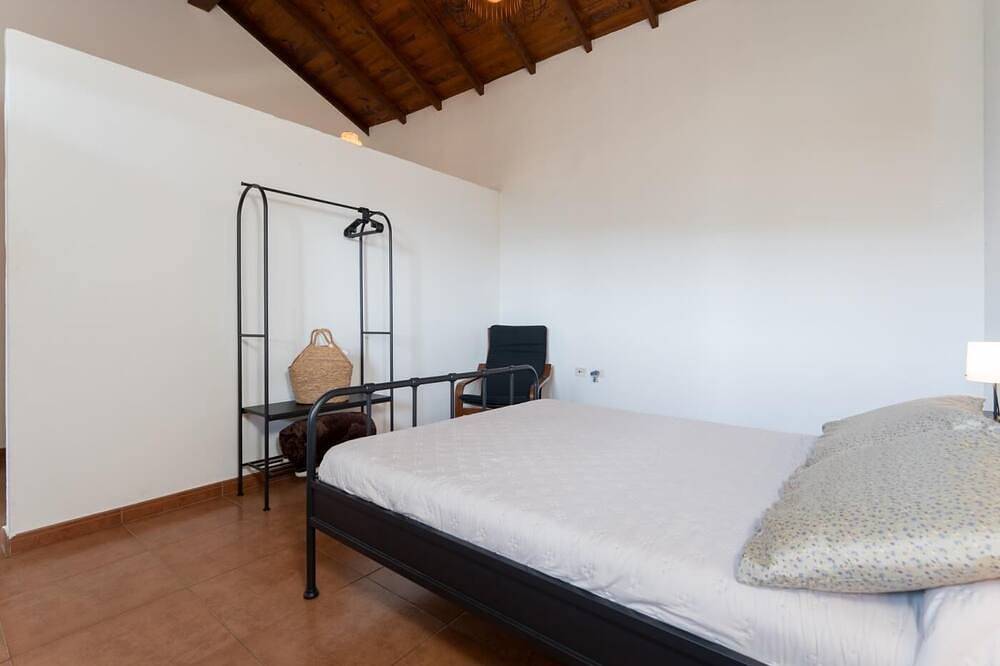 Vivelorural casa Priya, pool and views in Teror, Grande Canarie du Nord