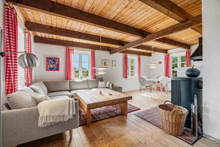 Holiday home for 6 guests in Blåvand – dogs welcome in Blavand, Región de Varde