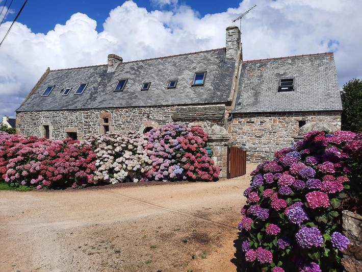 Location de vacances pour 3 personnes, avec terrasse et jardin à Trédrez-Locquémeau - 2