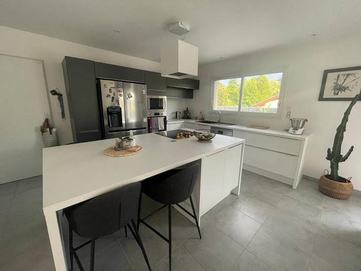 Location de vacances pour 4 personnes, avec jardin, animaux acceptés à Tullins - 2