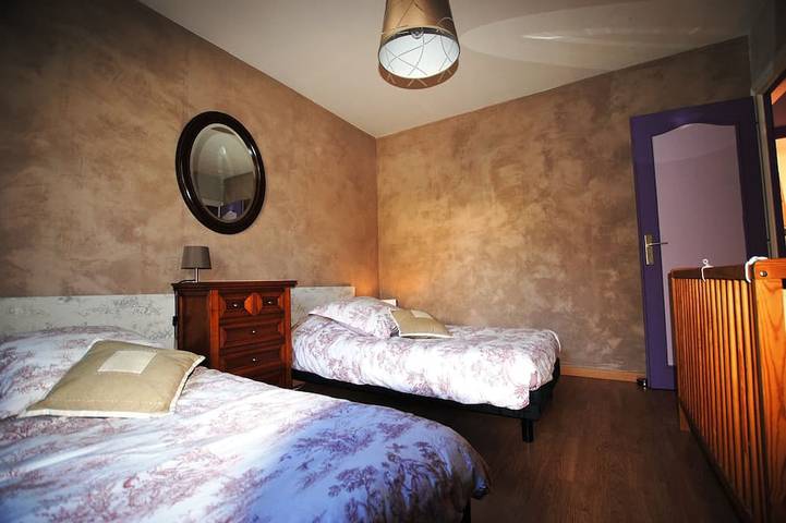 Location de vacances pour 11 personnes, avec jardin dans Mareuil En Brie - 4