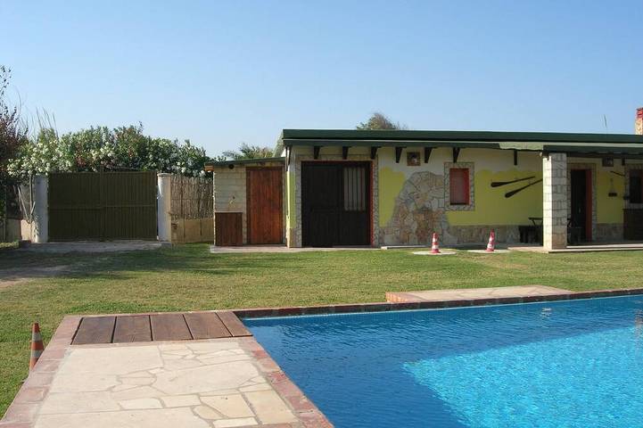 Gîte pour 10 personnes, avec Jardin à Modica