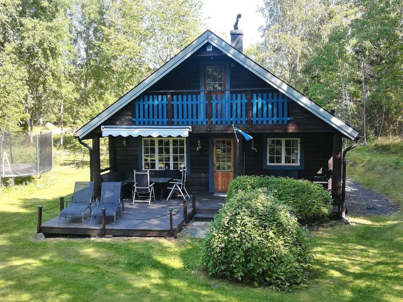 Naturnahes familienfreundliches Ferienhaus mit Sauna und Trampolin und Kajak in Mar Báltico Sueco