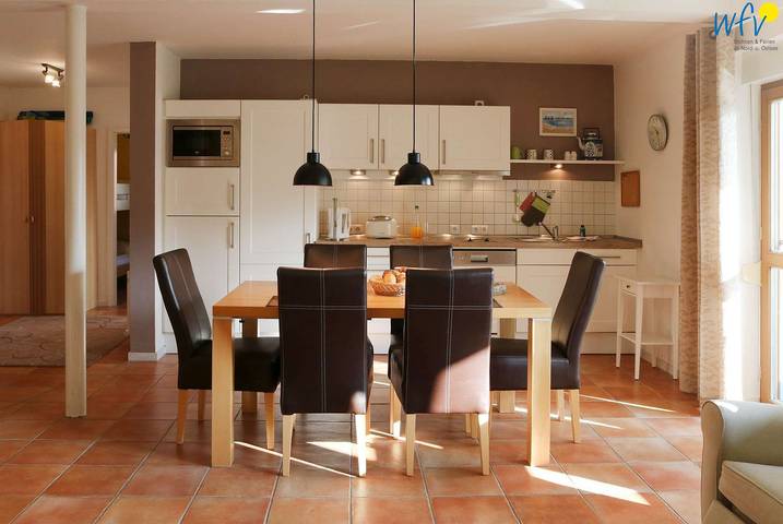 Ferienwohnung für 6 Personen, mit Balkon am Greifswalder Bodden - 2