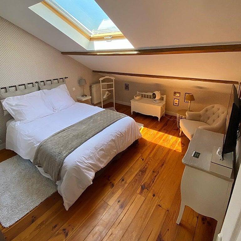 Les Bergeronnettes - Chambres d'hôtes et gîtes à Bergerac - Chambre double Les Rossignols in Bergerac, Périgord Pourpre