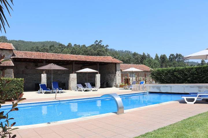 Casa de férias para 12 pessoas, com Terraço e Jardim e ainda Piscina em Vermoim