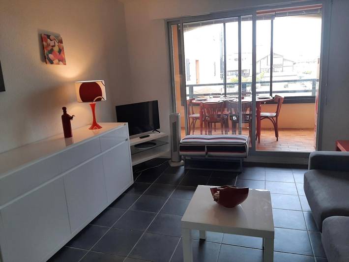 Ferienwohnung für 4 Personen, mit Balkon und Pool