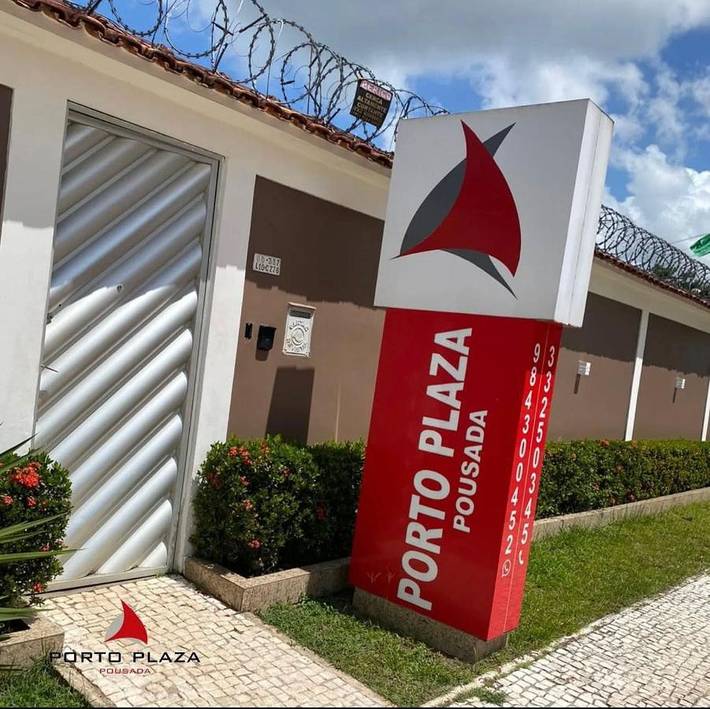 Hôtel pour 3 personnes, avec terrasse et vue ainsi que piscine et jardin, animaux acceptés dans Barcarena