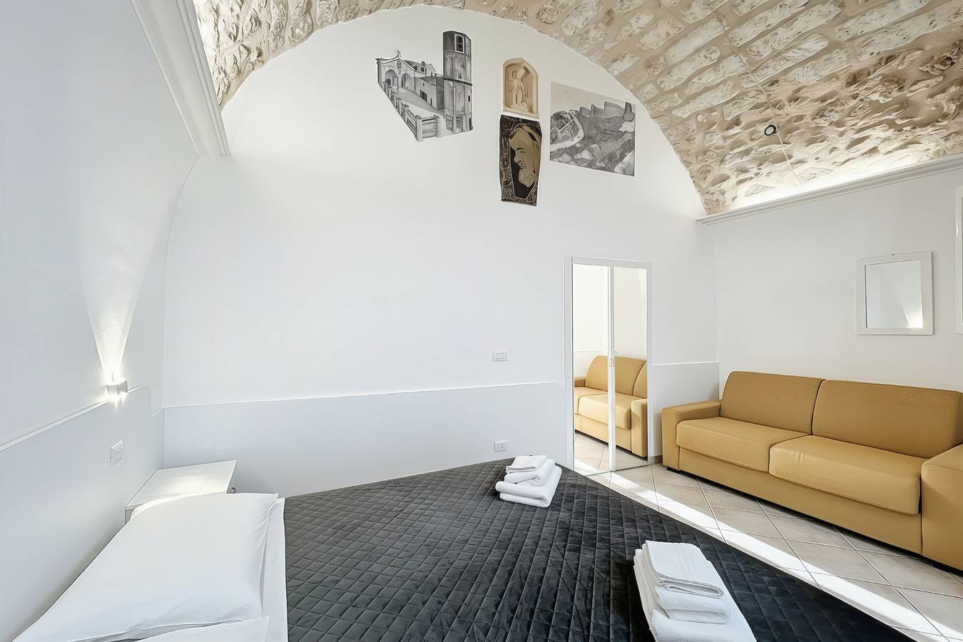 Estudio entero, Monolocale 'La Castellana' con Wi-Fi en el centro de Monte Sant’Angelo in Monte Sant'Angelo, Gargano