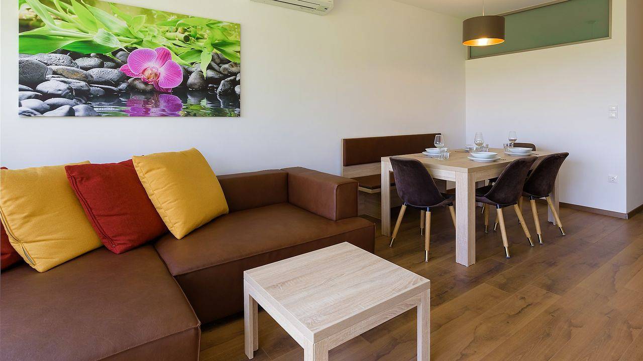 Ganze Ferienwohnung, Ferienwohnung für 6 Personen (57 m²) in Zsira in Győr-Moson-Sopron megye
