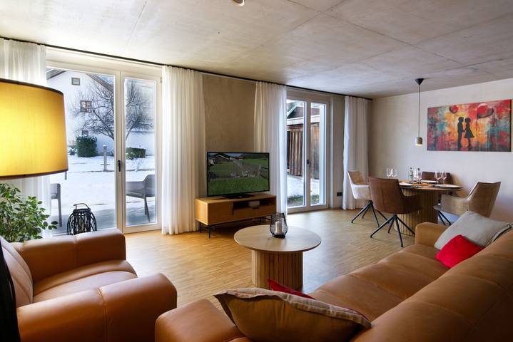 Ferienwohnung für 2 Personen, mit Terrasse und Garten in Geigenbaumuseum Mittenwald - 2