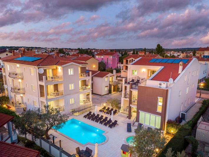 Villa für 6 Personen, mit Balkon und Garten sowie Pool in Fazana