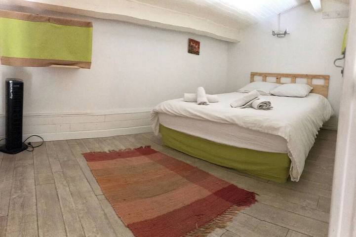 Location de vacances pour 7 personnes, avec terrasse et jardin à Aniane - 3