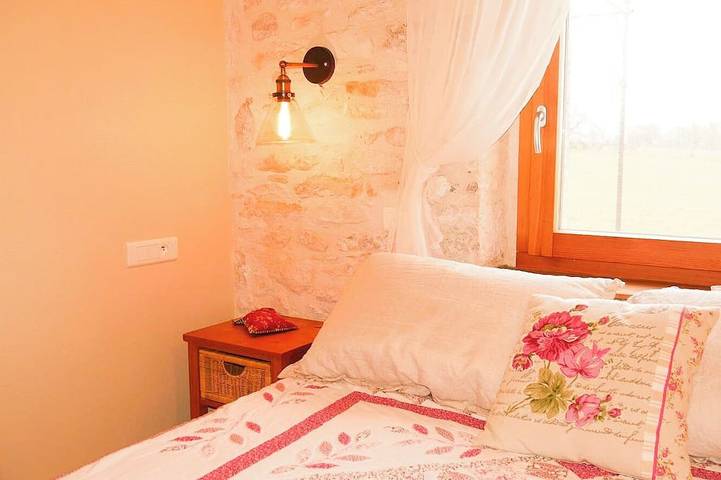 Location de vacances pour 2 personnes, avec piscine et jardin à Cremps - 3