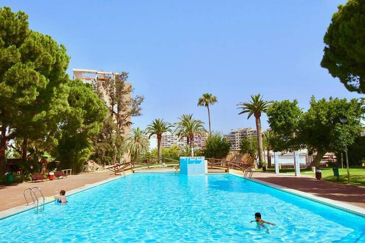 Apartamento de férias para 6 pessoas, com piscina e vista, com animais de estimação - 1