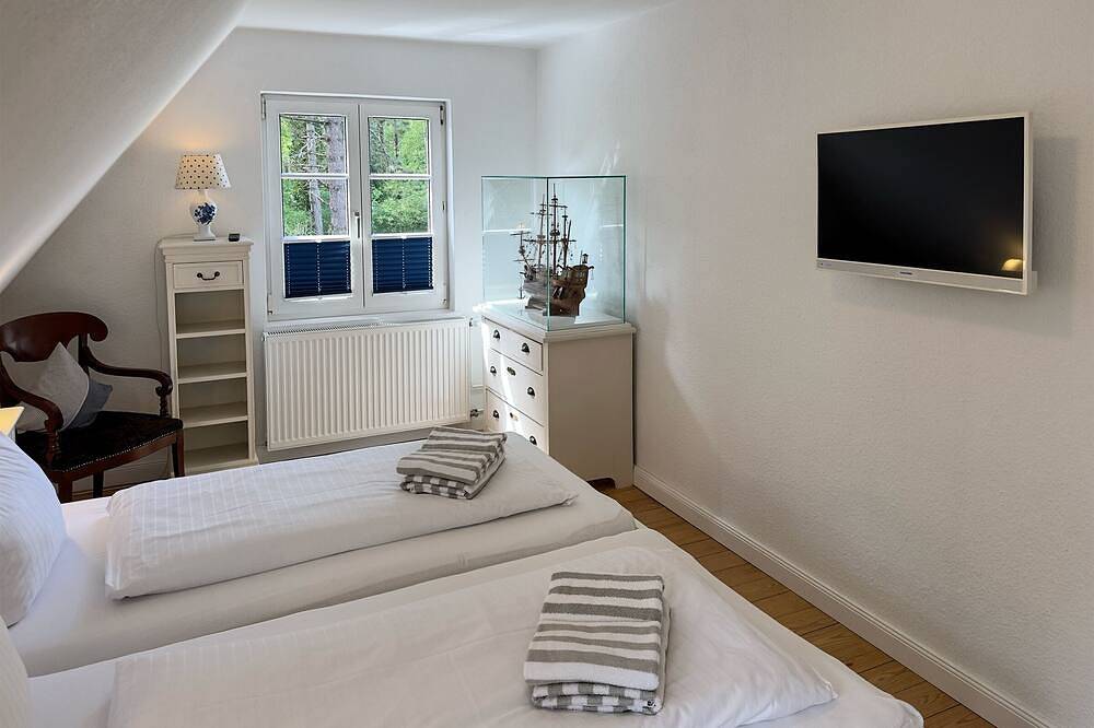Ferienhaus Koggenhüs in Norddorf: Sauna, Garten & nahe am Strand 1300 m in Norddorf, Amrum