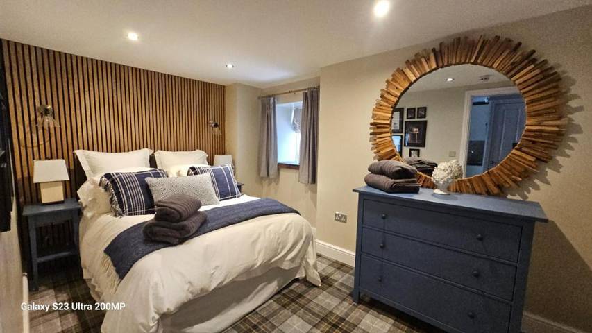 Holiday rental for 3 people, with view and garden in Bala