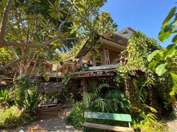 Hôtel pour 2 personnes, avec terrasse et jardin dans Mae Hong Son