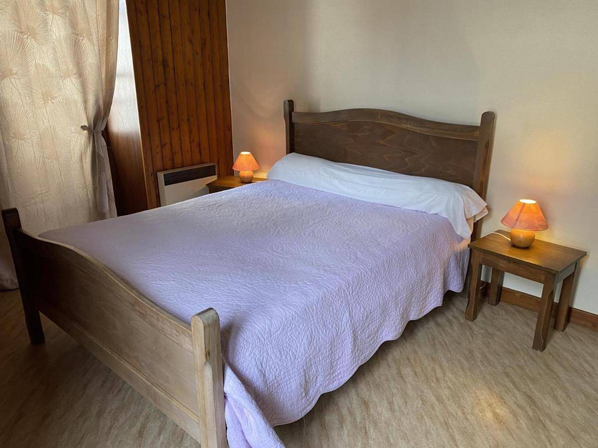 Appartement entier, Appartement Arfeuilles, 4 pièces, 6 personnes - Fr-1-489-243 in Arfeuilles, Région de Vichy