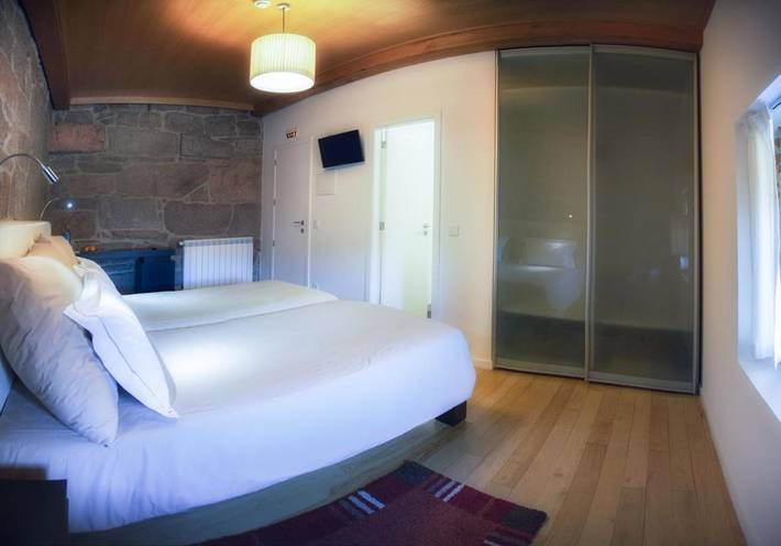 Casa rural para 3 personas, con piscina para niños y jardín además de vistas y piscina en Provincia de Orense - 3