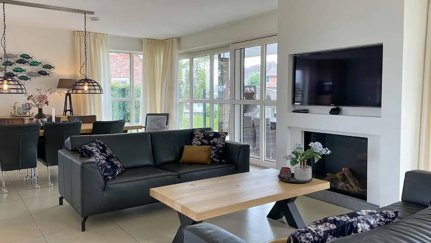 Ferienhaus für 9 Personen, mit Sauna und Whirlpool sowie Garten in Friesland - 2