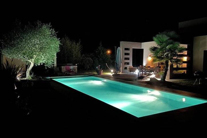 Villa für 11 Personen, mit Garten und Whirlpool