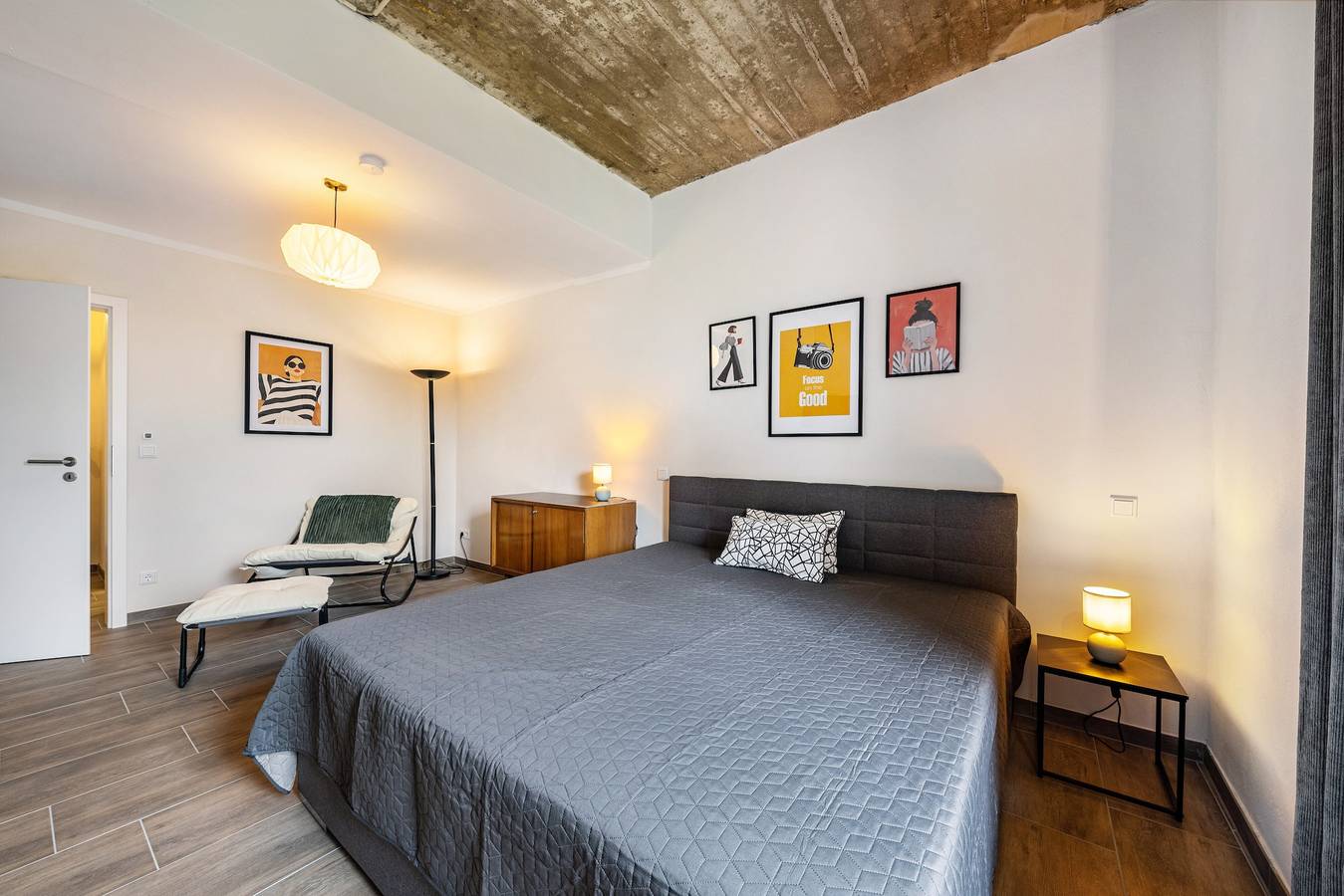 Appartamento intero, Suite Maximilian presso Alten Berghotel: vista montagna, terrazza privata e Wi-Fi in Eslohe, Hochsauerlandkreis