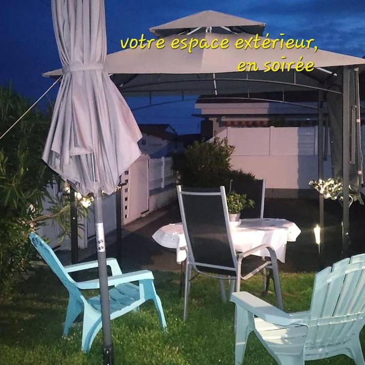 Location de vacances pour 2 personnes, avec vue et terrasse à Le Fenouiller - 4