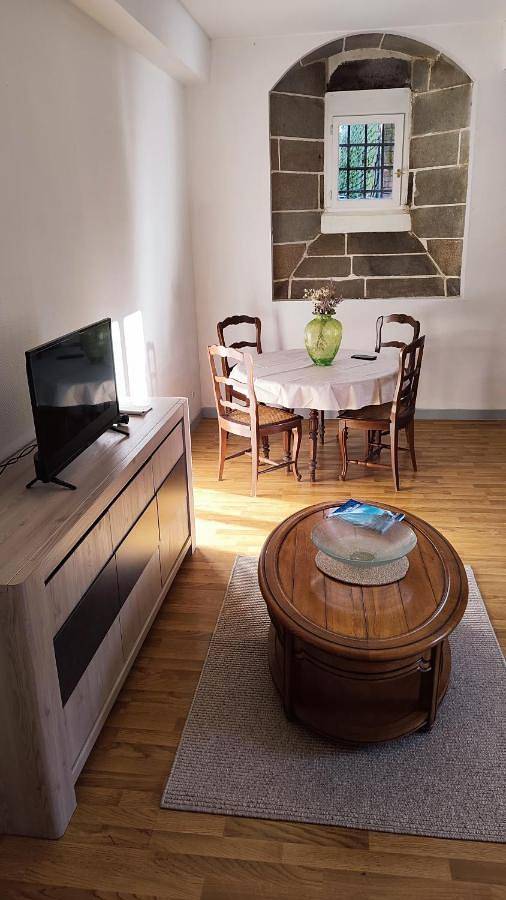 Gîte pour 6 personnes, avec terrasse et vue à Combourg - 4