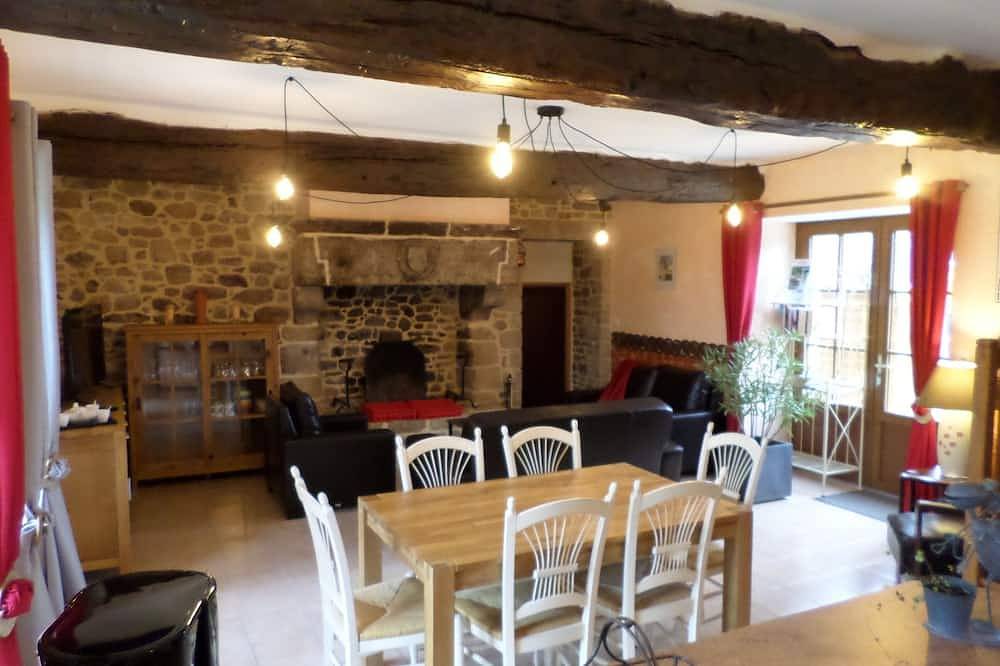 Landhaus mit Terrasse und Garten 15 Minuten vom Strand entfernt in Pléven, Dinan und Umgebung