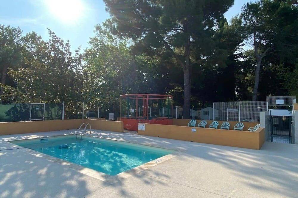 Camping 2 étoiles - Piscine in Villeneuve-lès-Maguelone, Côte d'Améthyste