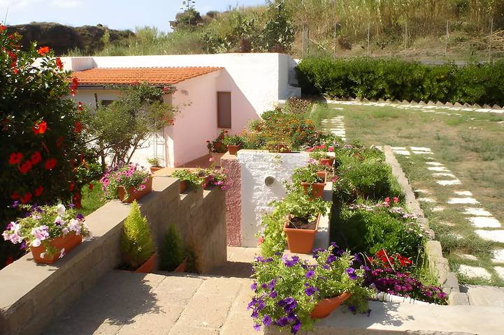 Casa vacanza per 9 persone, con giardino, con animali domestici in Ventotene
