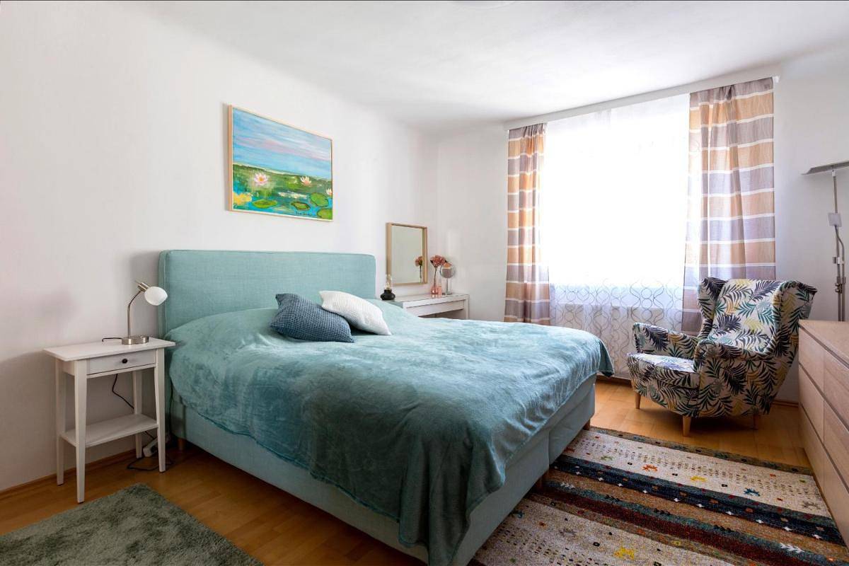 Entire apartment, Apartment Rudolfspark Check in 15h to 22h only in Vienna City Center, Vienna