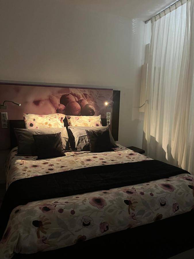 Gîte pour 2 personnes, avec Vue à Fère-en-Tardenois