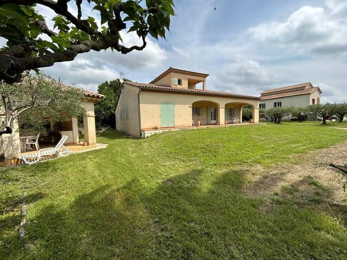 Villa pour 6 personnes, avec jardin et terrasse, animaux acceptés à Orange - 3