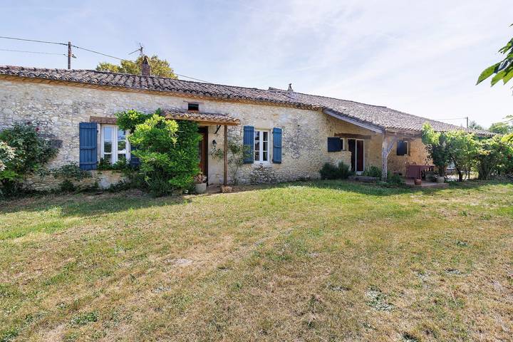 Location de vacances pour 10 personnes, avec jardin et vue sur le lac à Monflanquin - 3