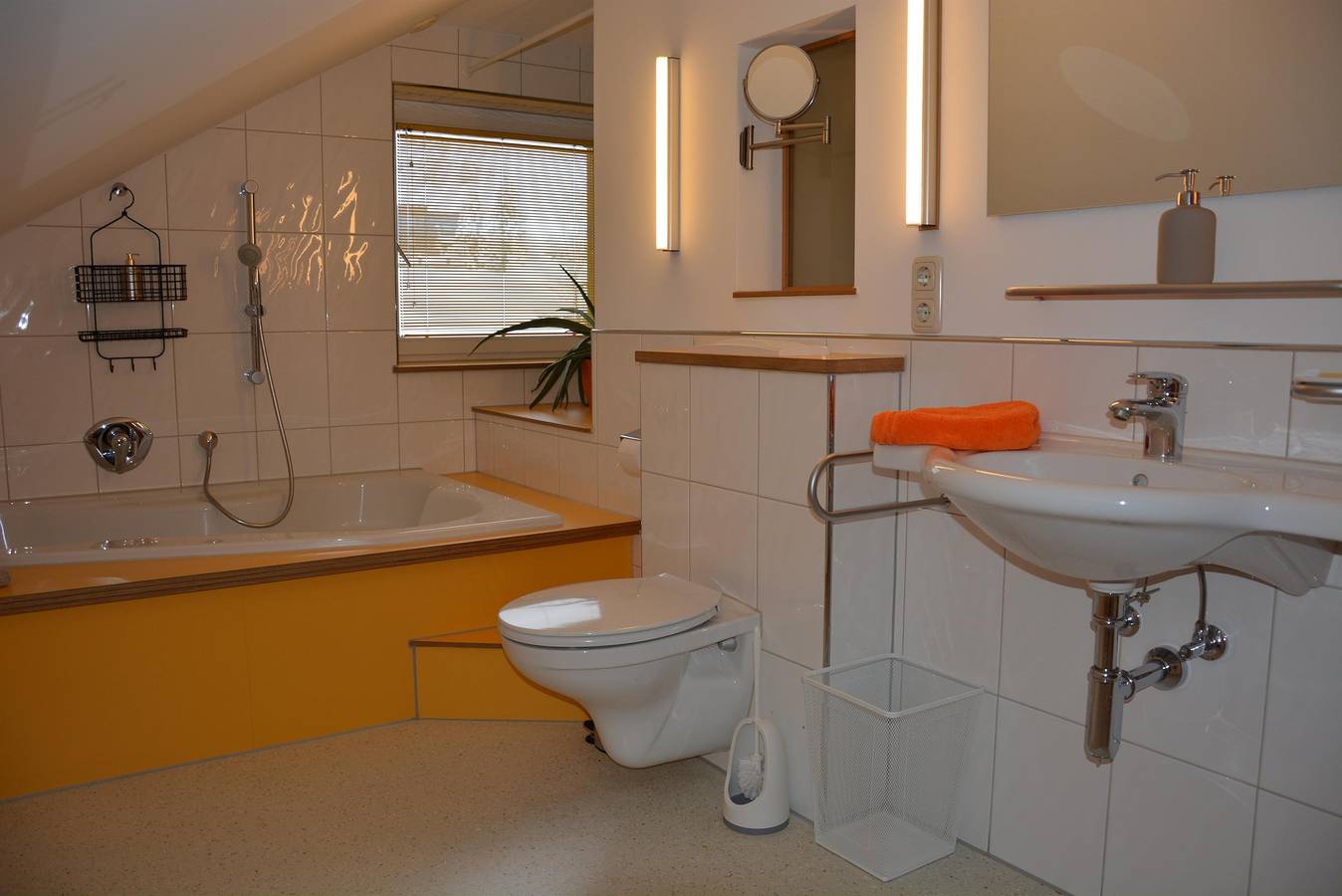 Ganze Ferienwohnung, Appartement/Fewo, Bad, Wc, 2 Schlafräume in Sonnenkopf, Dalaas